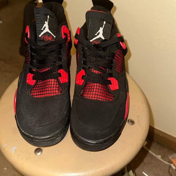 jordan 4 red thunder